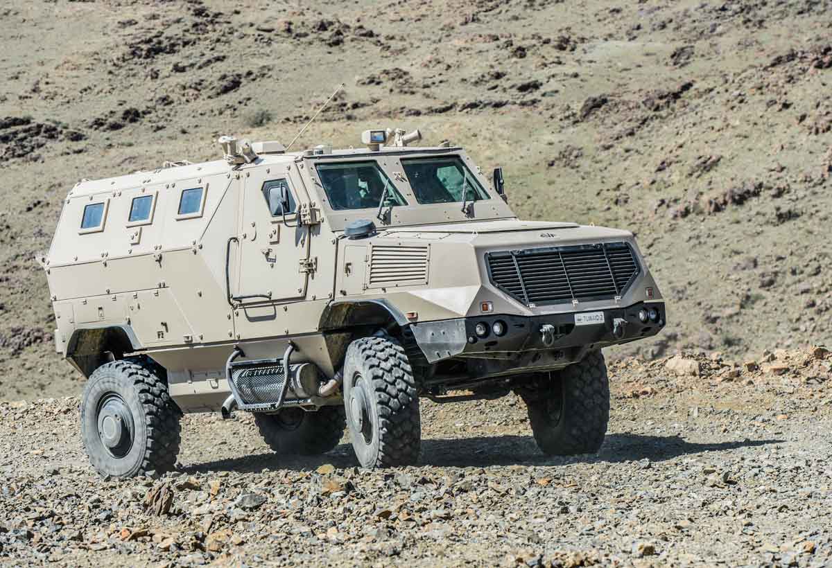 2 3 avf